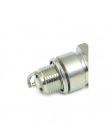 Zoom bougie d'allumage 4511 NGK adaptable PSA, RENAULT, TOYOTA | Mongrossisteauto.com