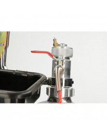 Purgeur de freins pneumatique KS-6 L-10 bars + 6 adaptateurs KSTOOLS | Mongrossisteauto.com Purgeur de freins pneumatique KS-6 L-10 bars + 6 adaptateurs KSTOOLS | Mongrossisteauto.com