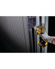 Visseuse à choc Dewalt, XR 12V, 2Ah - Dewalt | Mongrossisteauto.com