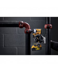 Boulonneuse à choc, ½” XR 18V, 5ah, 406 Nm - Dewalt | Mongrossisteauto.com
