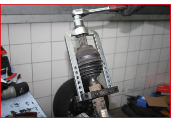 Extracteur de cardan | Mongrossisteauto.com