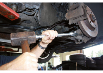 Utilisation chasse rotule Kstools | Mongrossisteauto.com