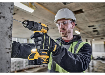 Utilisation perceuse visseuse Dewalt | Mongrossisteauto.com