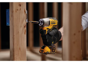 Utilisation visseuse à choc Dewalt | Mongrossisteauto.com