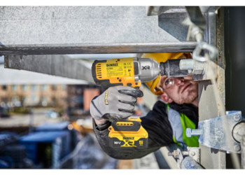 Utilisation boulonneuse Dewalt | Mongrossisteauto.com
