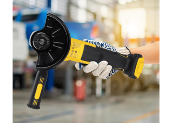 Utilisation meuleuse Dewalt 18V | Mongrossisteauto.com