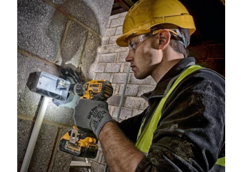 Utilisation perceuse Dewalt 18V | Mongrossisteauto.com