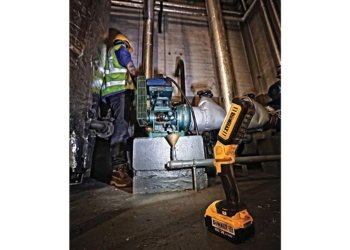 Utilisation baladeuse LED Dewalt | Mongrossisteauto.com