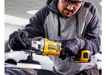 Utilisation polisseuse sans fil Dewalt | Mongrossisteauto.com