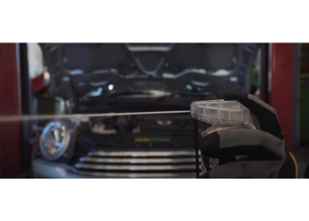 Utilisation Liquid Wrench penetrating oil | Mongrossisteauto.com
